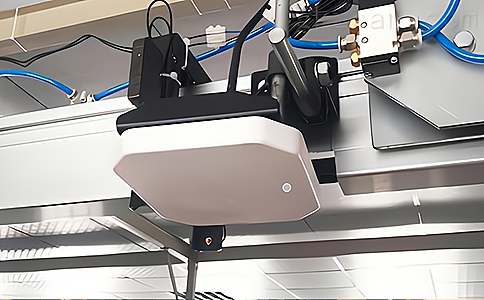 RFID超高頻抗金屬PCB標簽UT8957應用于智能制造工業(yè)產線管理